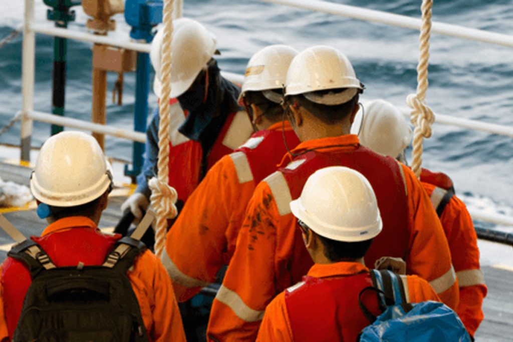 Efficient marine logistics and vessel support Egypt & Suez Canal | Manta Shipping